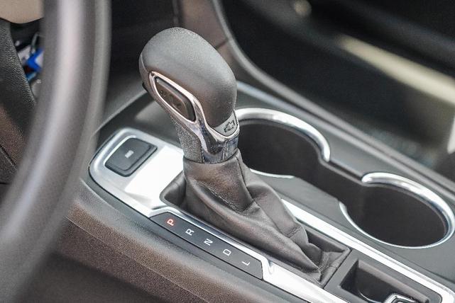 Photo of 2023 Gray Chevrolet Equinox