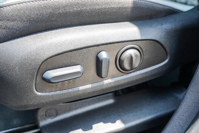 Photo of 2023 Gray Chevrolet Equinox