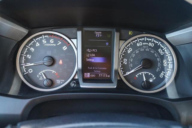 Photo of 2019 White Toyota Tacoma