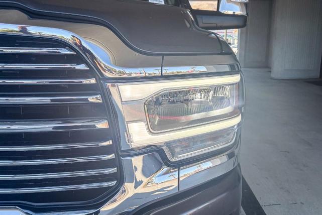 Photo of 2024 Granite Crystal Clearcoat Metallic RAM 2500