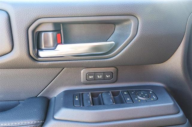 Photo of 2025 Dust Toyota Land Cruiser