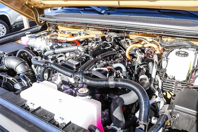 Photo of 2025 Dust Toyota Land Cruiser