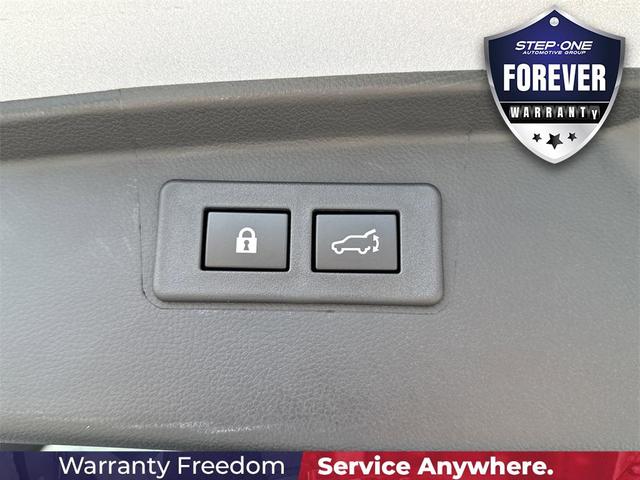 Photo of 2025 Ice Silver Metallic Subaru Outback