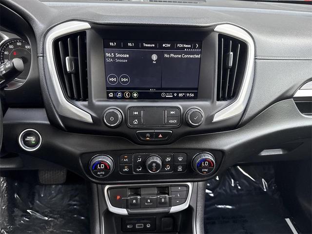 Photo of 2023 Ebony Twilight Metallic GMC Terrain