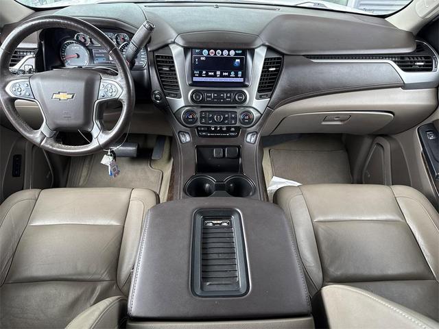 Photo of 2017 Summit White Chevrolet Tahoe