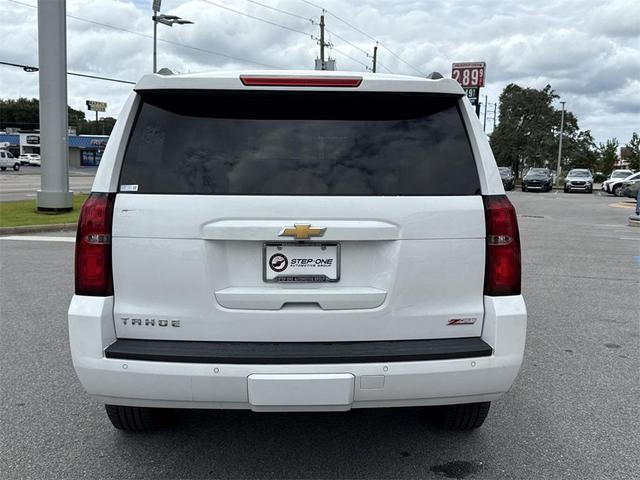 Photo of 2017 Summit White Chevrolet Tahoe