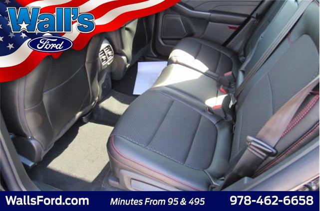 Photo of 2025 Agate Black Metallic Ford Escape
