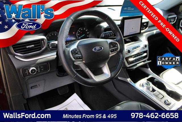 Photo of 2022 Burgundy Velvet Tinted Clearcoat Ford Explorer