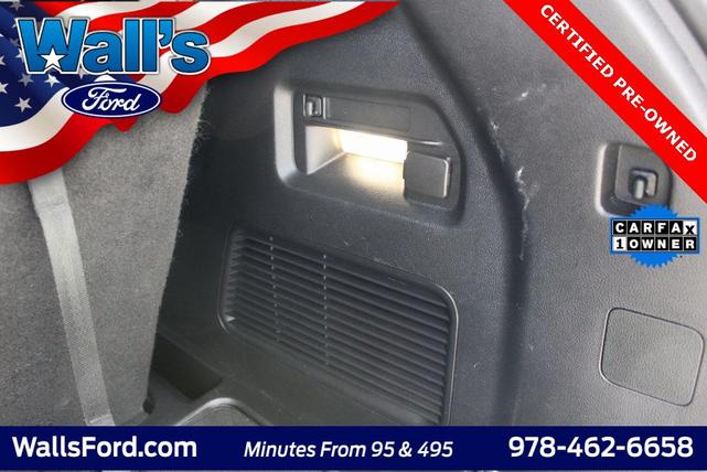 Photo of 2022 Burgundy Velvet Tinted Clearcoat Ford Explorer
