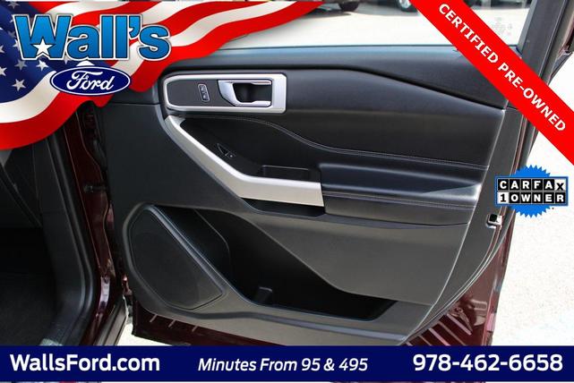 Photo of 2022 Burgundy Velvet Tinted Clearcoat Ford Explorer