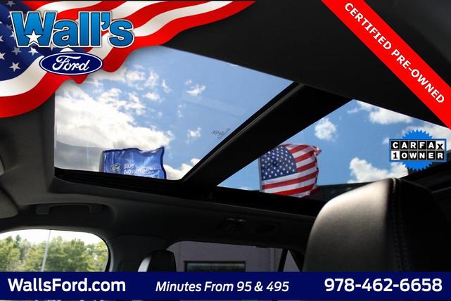Photo of 2022 Burgundy Velvet Tinted Clearcoat Ford Explorer