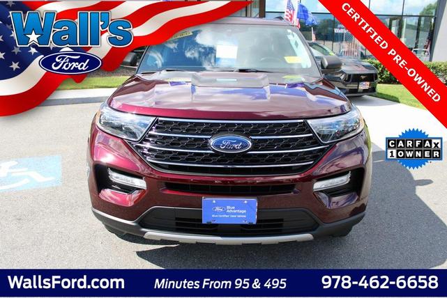 Photo of 2022 Burgundy Velvet Tinted Clearcoat Ford Explorer