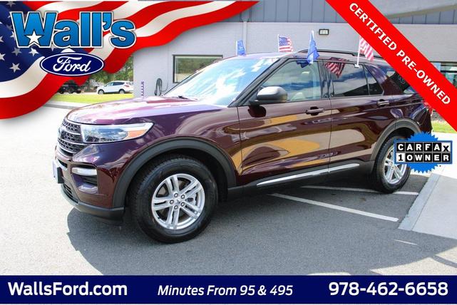 Photo of 2022 Burgundy Velvet Tinted Clearcoat Ford Explorer
