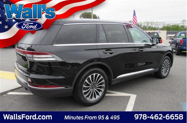 Photo of 2020 Infinite Black Metallic Lincoln Aviator