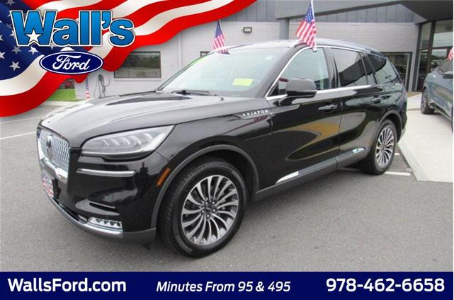 Photo of 2020 Infinite Black Metallic Lincoln Aviator