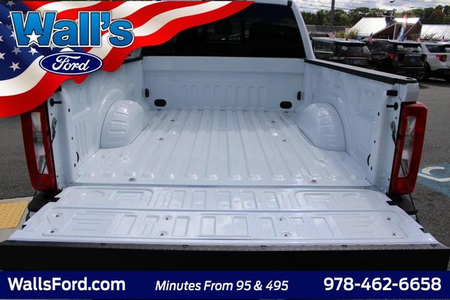 Photo of 2026 Oxford White Ford F-250