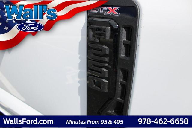 Photo of 2026 Oxford White Ford F-250