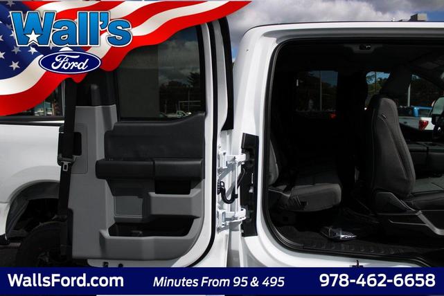 Photo of 2026 Oxford White Ford F-250