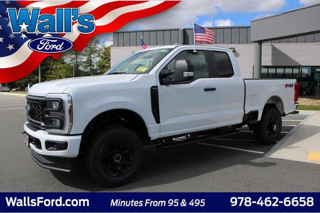 Photo of 2026 Oxford White Ford F-250
