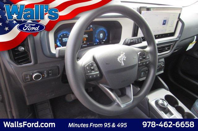 Photo of 2025 Shadow Black Ford Bronco Sport