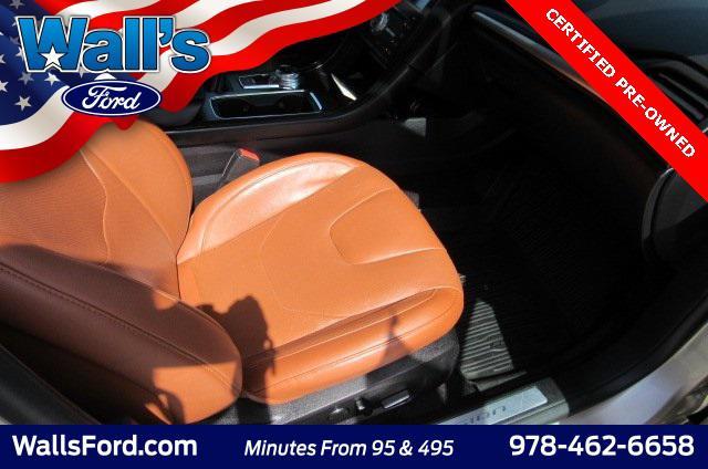 Photo of 2019 White Gold Ford Fusion