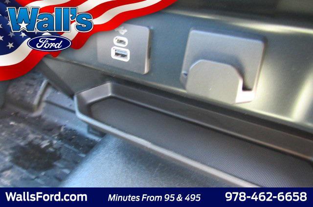 Photo of 2025 Oxford White Ford F-150