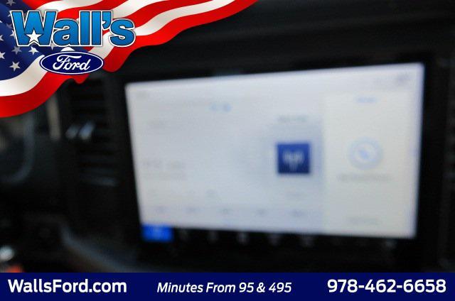 Photo of 2025 Oxford White Ford F-150