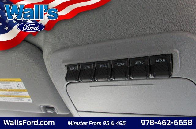 Photo of 2025 Agate Black Metallic Ford F-350