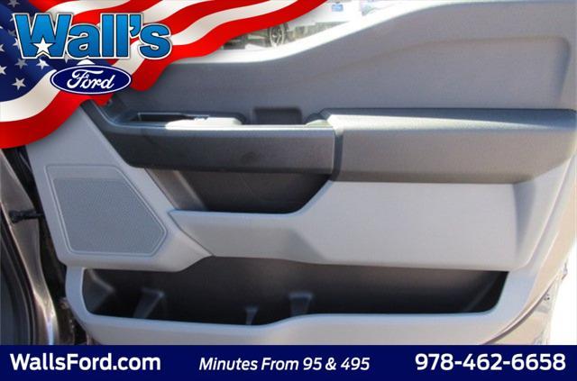 Photo of 2025 Carbonized Gray Metallic Ford F-250