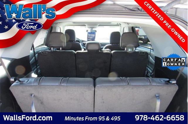 Photo of 2022 Carbonized Gray Metallic Ford Explorer