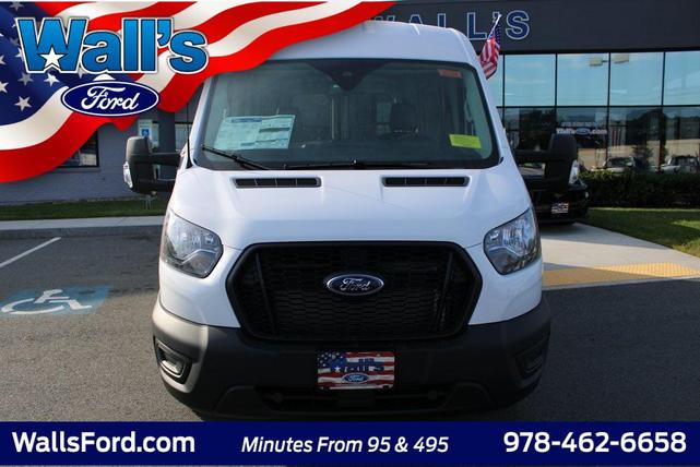 Photo of 2025 Oxford White Ford Transit-250