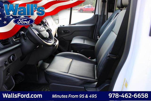 Photo of 2025 Oxford White Ford Transit-250