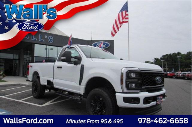 Photo of 2025 Oxford White Ford F-350