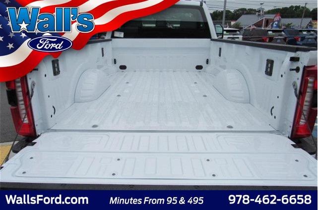 Photo of 2025 Oxford White Ford F-350