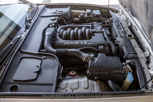 Photo of 1998 Topaz Jaguar XJ8