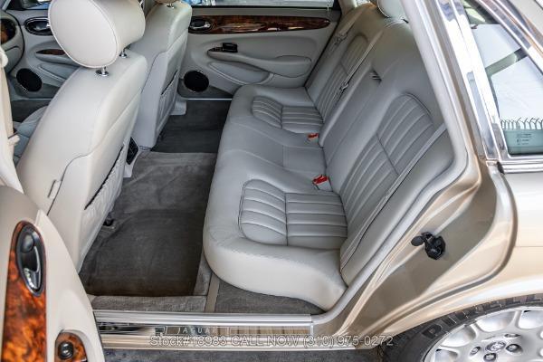 Photo of 1998 Topaz Jaguar XJ8
