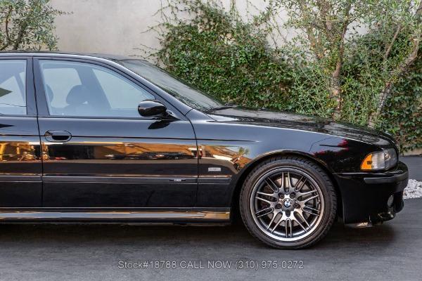 Photo of 2000 Jet Black BMW M5