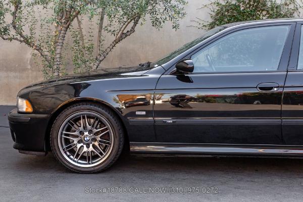 Photo of 2000 Jet Black BMW M5