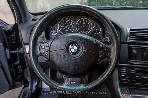 Photo of 2000 Jet Black BMW M5