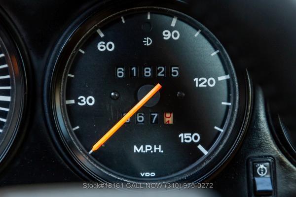 Photo of 1975 Green Porsche 911