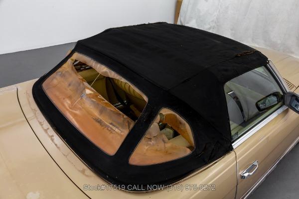 Photo of 1982 Champagne Mercedes-Benz 280SL