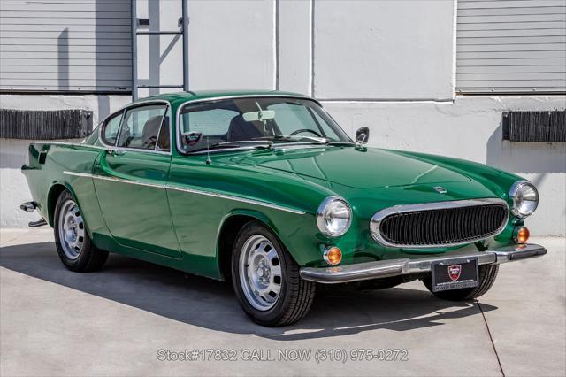 1972 Volvo P1800e