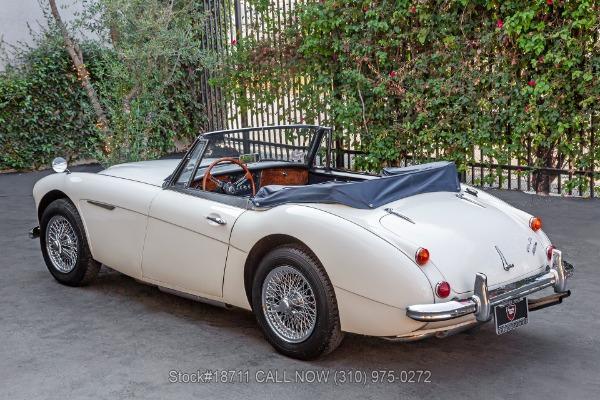 Photo of 1966 White Austin-Healey 3000 Mk III