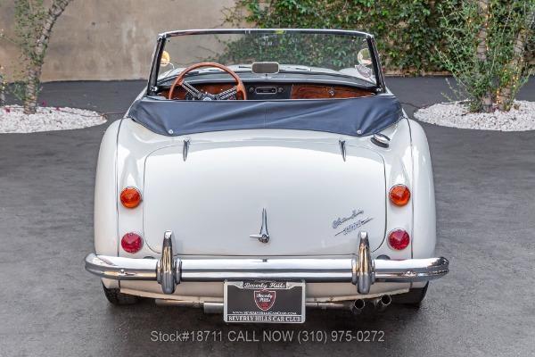 Photo of 1966 White Austin-Healey 3000 Mk III