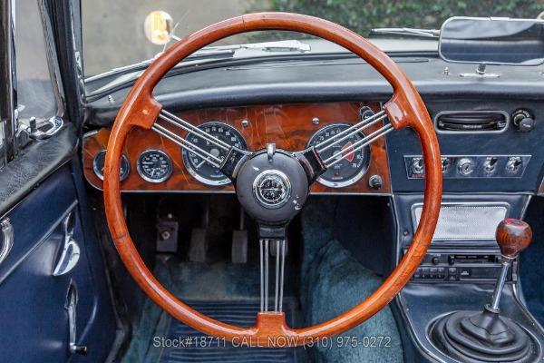 Photo of 1966 White Austin-Healey 3000 Mk III