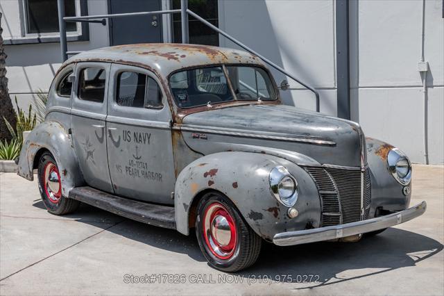 1940 Ford Deluxe