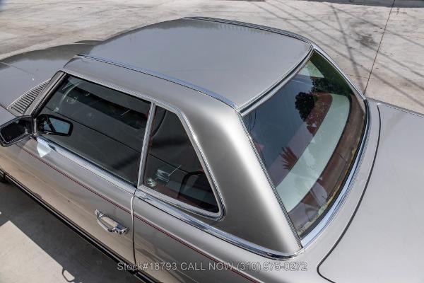 Photo of 1985 Smoke Silver Metallic Mercedes-Benz SL-Class