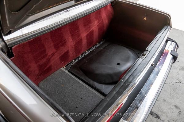 Photo of 1985 Smoke Silver Metallic Mercedes-Benz SL-Class