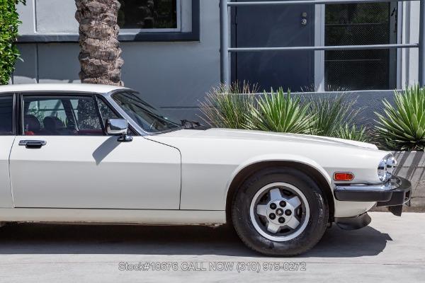 Photo of 1986 White Jaguar XJS