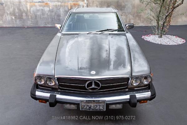 Photo of 1986 Metallic Mercedes-Benz SL-Class